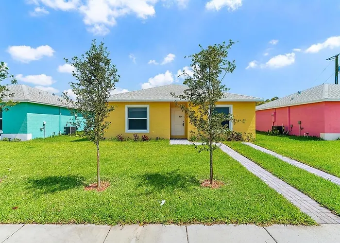 Chic & Central 3Br Mins To Downtown