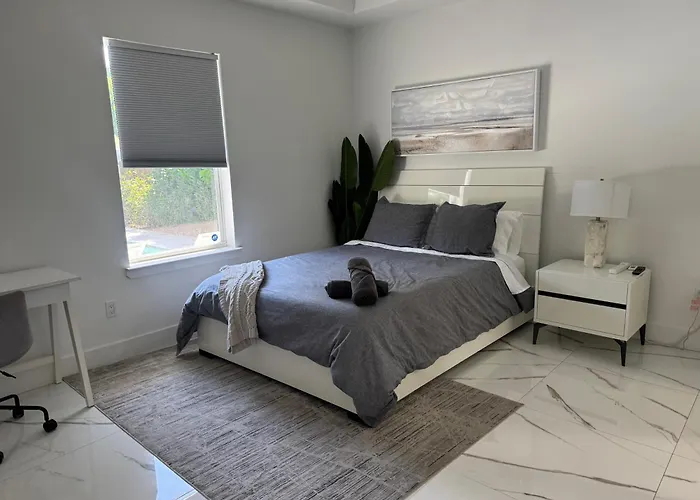 Palm Luxe Residence